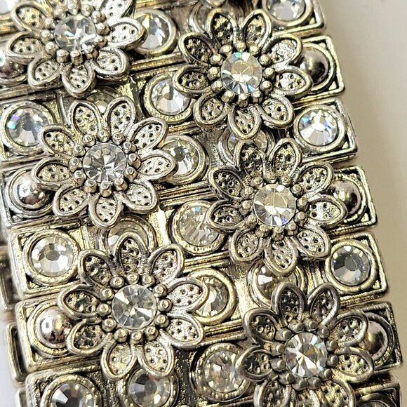 Silver Tone Floral Crystal Stretch Bracelet - Picture 4 of 7